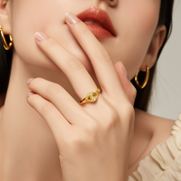 金戒指女款图片